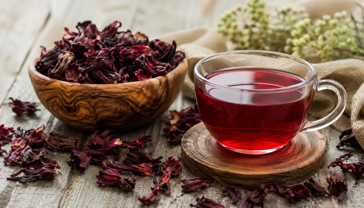 چای ترش چیست؟ خواص، مضرات، طبع، روش مصرف و هرآنچه باید درباره چای ترش بدانید چای ترش چیست؟ خواص، مضرات، طبع، روش مصرف و هرآنچه باید درباره چای ترش بدانید